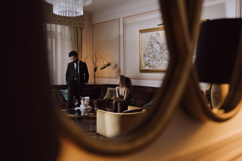 Estate Manor Suite